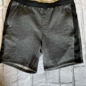 RVCA Men's short.